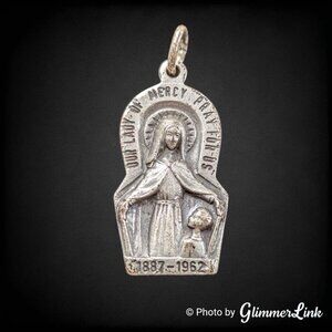 Vintage Our Lady of Mercy Medal 1887 1962 Chicago Mission Pendant